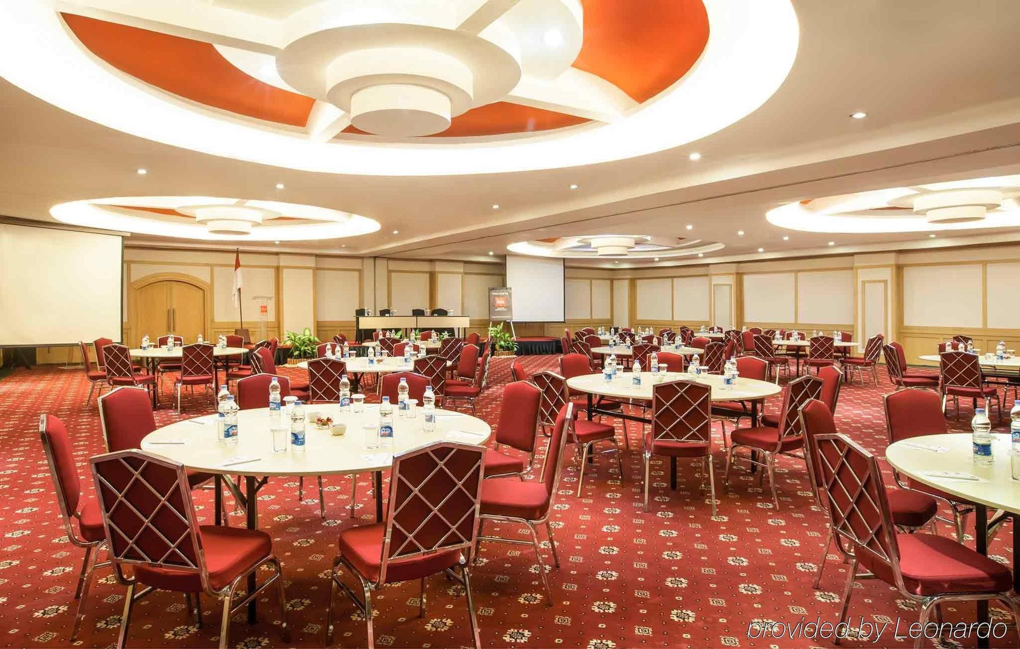 Ibis Mangga Dua Hotel จาการ์ตา ภายนอก รูปภาพ